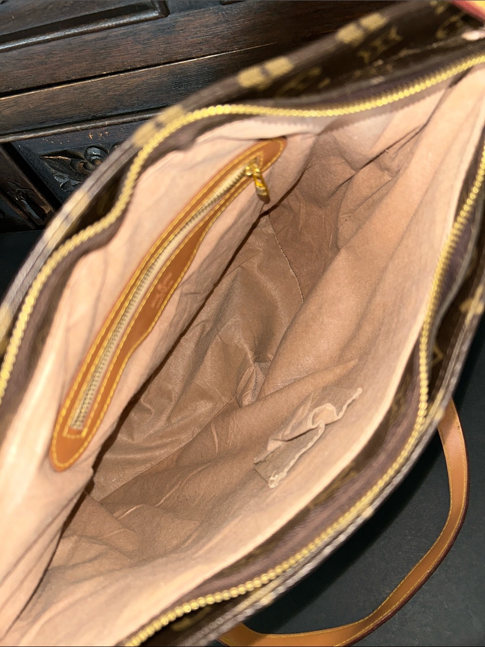 Beautiful Tote in Brown with Tan Straps - Picture 14 of 16